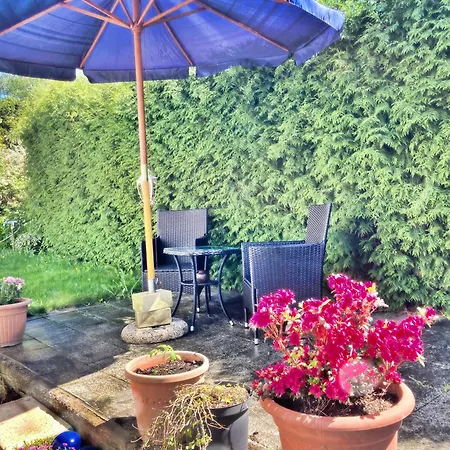 3 Haus Nahe Airport Ber *