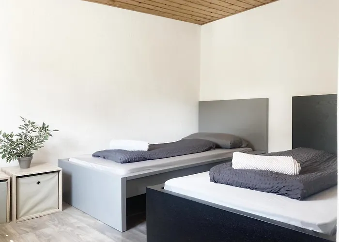 3 Haus Nahe Airport Ber